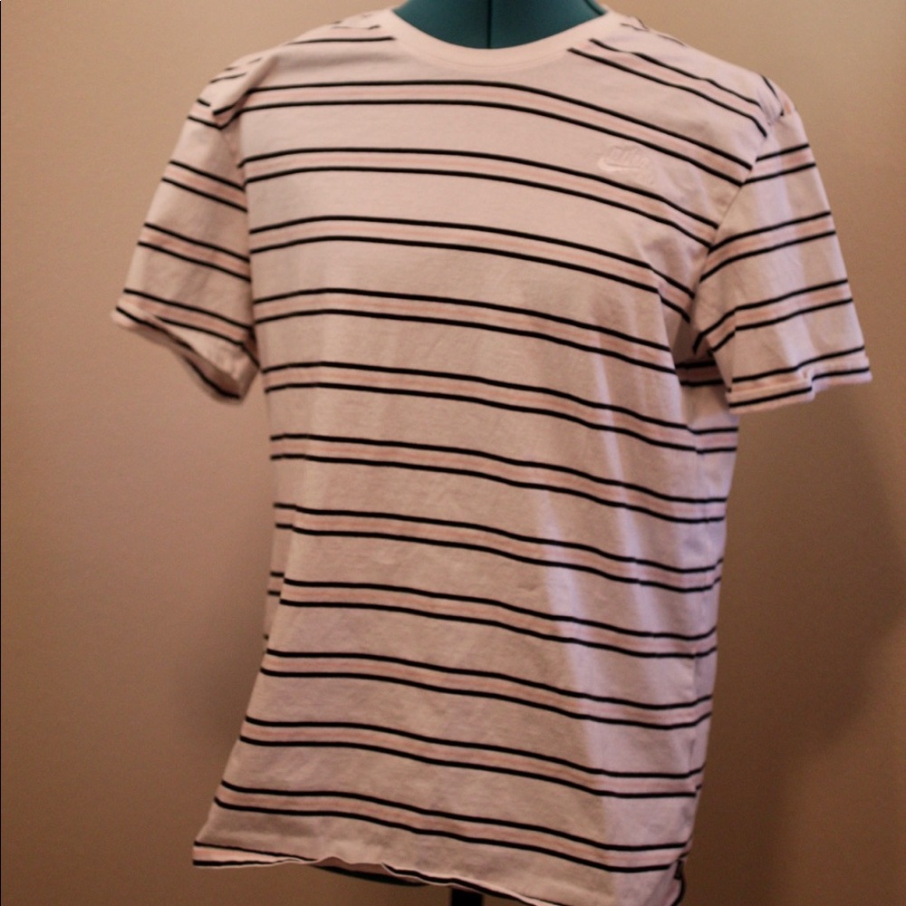 Nike SB women’s M Tee